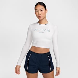 Nike Sportswear Chill Knit Women's Slim Long-Sleeve Cropped Graphic T-Shirt