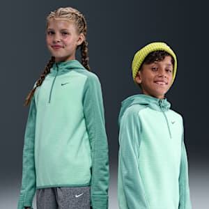 Playera con cierre de 1/4 Therma-FIT para niños Nike