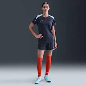 Shorts de fútbol Dri-FIT de 10 cm para mujer Nike Academy