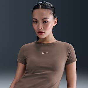 Nike Sportswear Women's Slim Cropped Top