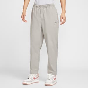 Nike Club Men's Woven Tapered Pants