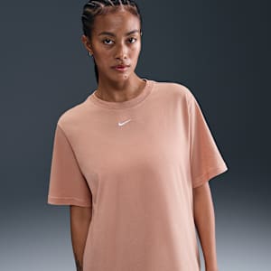 ナイキ スポーツウェア ウィメンズ Tシャツ