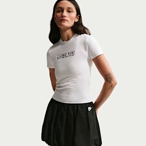 Nike Sportswear Kurzarm-T-Shirt (Damen)