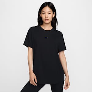 Nike One Relaxed Women's Dri-FIT Short-Sleeve Top