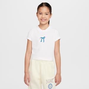 Nike Sportswear Older Kids' (Girls') T-Shirt