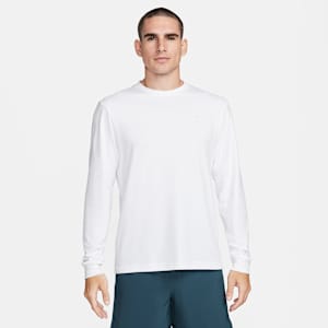 Nike Primary Men's Dri-FIT Long-Sleeve Versatile Top