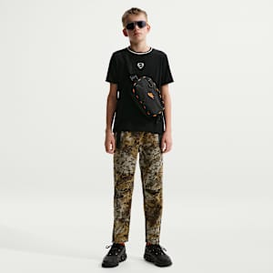 Nike Sportswear Tech Woven Older Kids' (Boys') Joggers