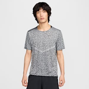 나이키 드라이 핏 라이즈 365 남성 반팔 러닝 탑