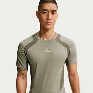 Nike Pro Training Men's Dri-FIT ADV Short-Sleeve Top