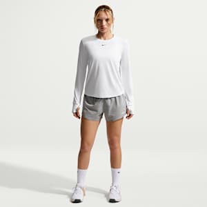 Nike One Dri-FIT damesshorts met halfhoge taille en binnenbroekje (8 cm)