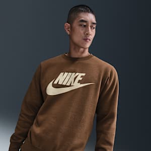 Nike Sportswear Club Men's Graphic Fleece Crew-Neck Sweatshirt