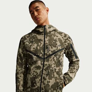 ナイキ テック メンズ フルジップ フリース カモ ウィンドランナー ジャケット