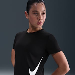 Camisola de running de manga curta Dri-FIT Nike Tempo Swoosh Run para mulher
