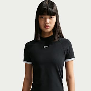 Nike Sportswear Women's Slim Short-Sleeve Top