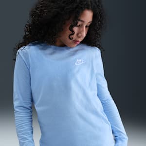 Nike Sportswear Big Kids' Long-Sleeve T-Shirt