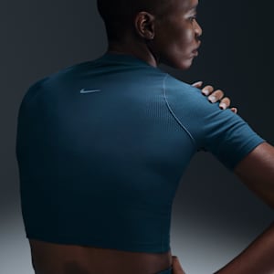 Playera de manga corta Dri-FIT para mujer Nike Zenvy Rib