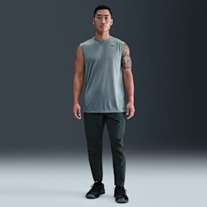 Pants versátiles Dri-FIT de pierna entallada para hombre Nike Unlimited
