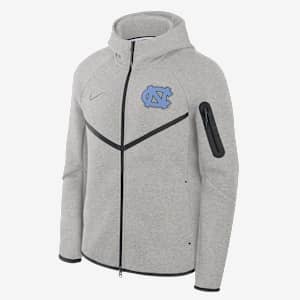 Chamarra universitaria marca Jordan con gorro de cierre completo para hombre North Carolina Tech Fleece Windrunner