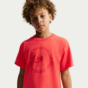 Playera para niños talla grande Nike Sportswear