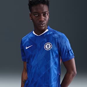 Chelsea F.C. 2025/26 Stadium Home Men's Nike Dri-FIT Football Replica Shirt