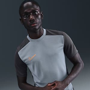 Nike Academy Camiseta de fútbol de manga corta Dri-FIT - Hombre