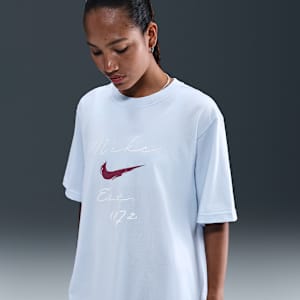 Playera de ajuste holgado para mujer Nike Sportswear Essentials