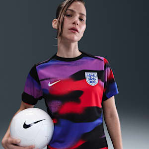 England Academy Pro Women's Nike Dri-FIT Football Pre-Match Short-Sleeve Top