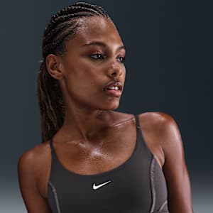 Nike One-sports-bh med indlæg og let støtte til kvinder