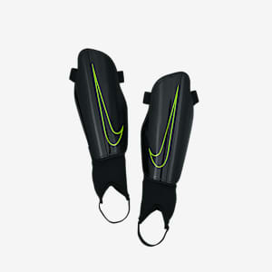 Nike Charge 2.0 Football Shinguards