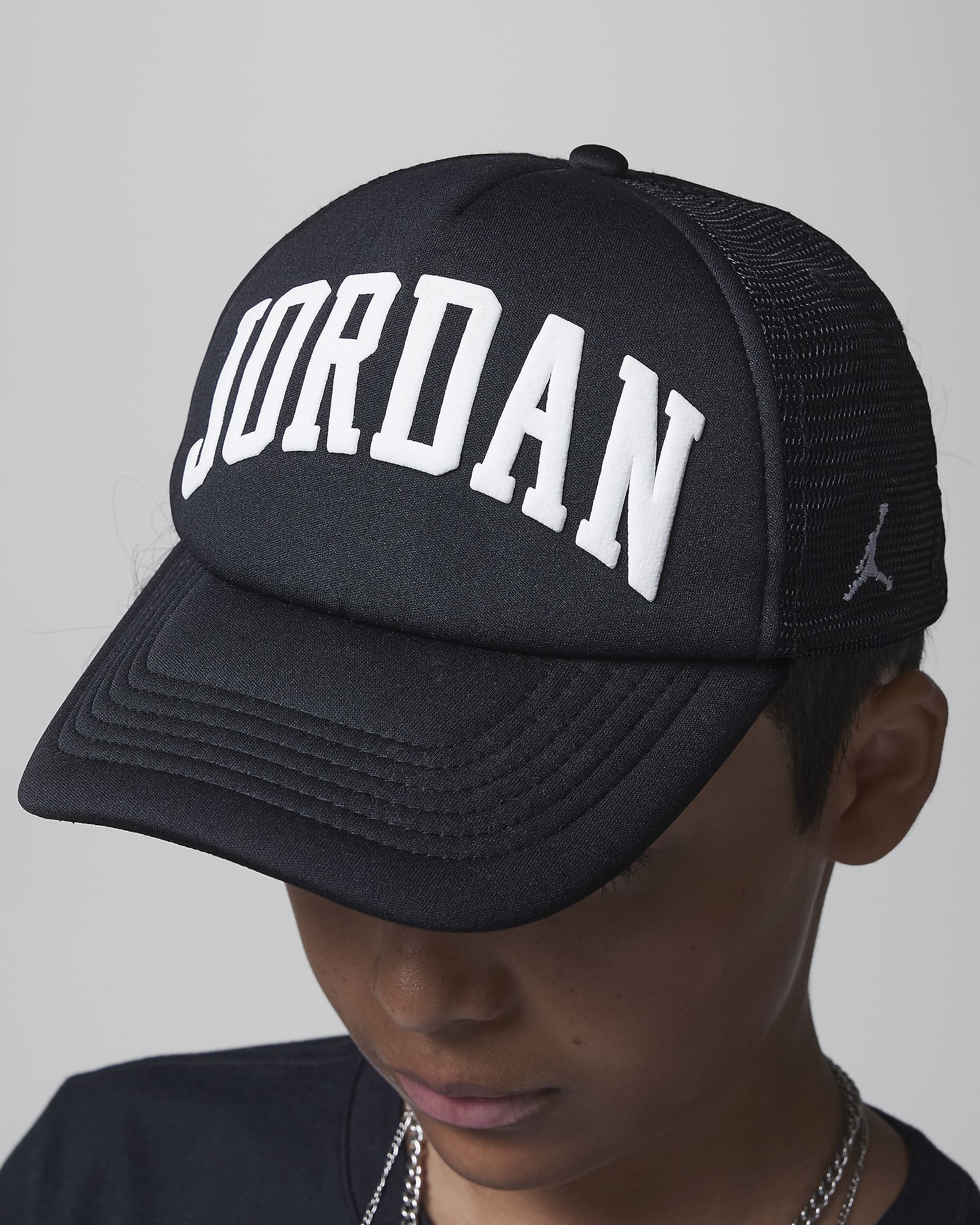 Jordan Older Kids' Foam Trucker Hat - Black