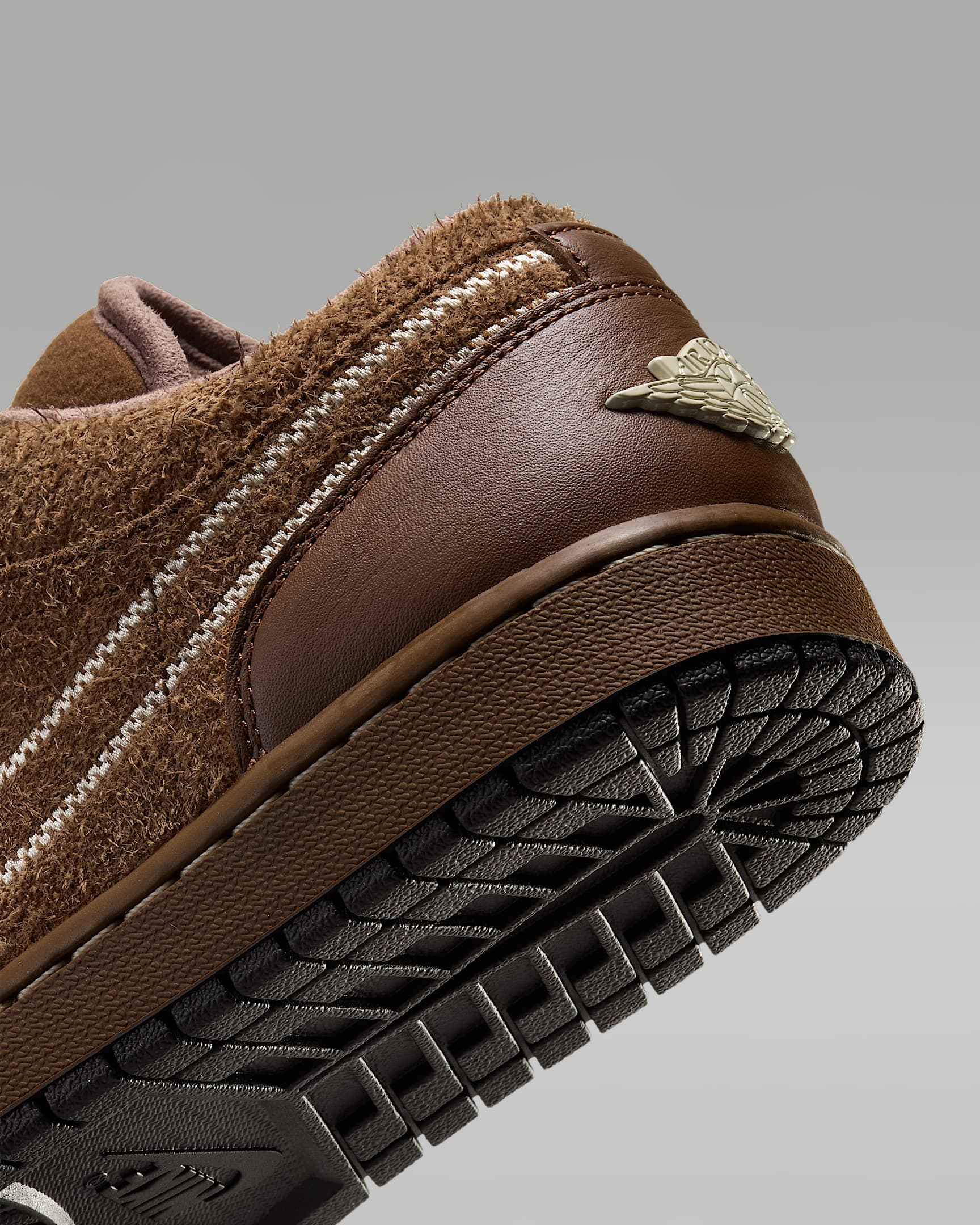 Air Jordan 1 Low SE Women's Shoes - Cacao Wow/Rust Pink/Velvet Brown/Pearl White