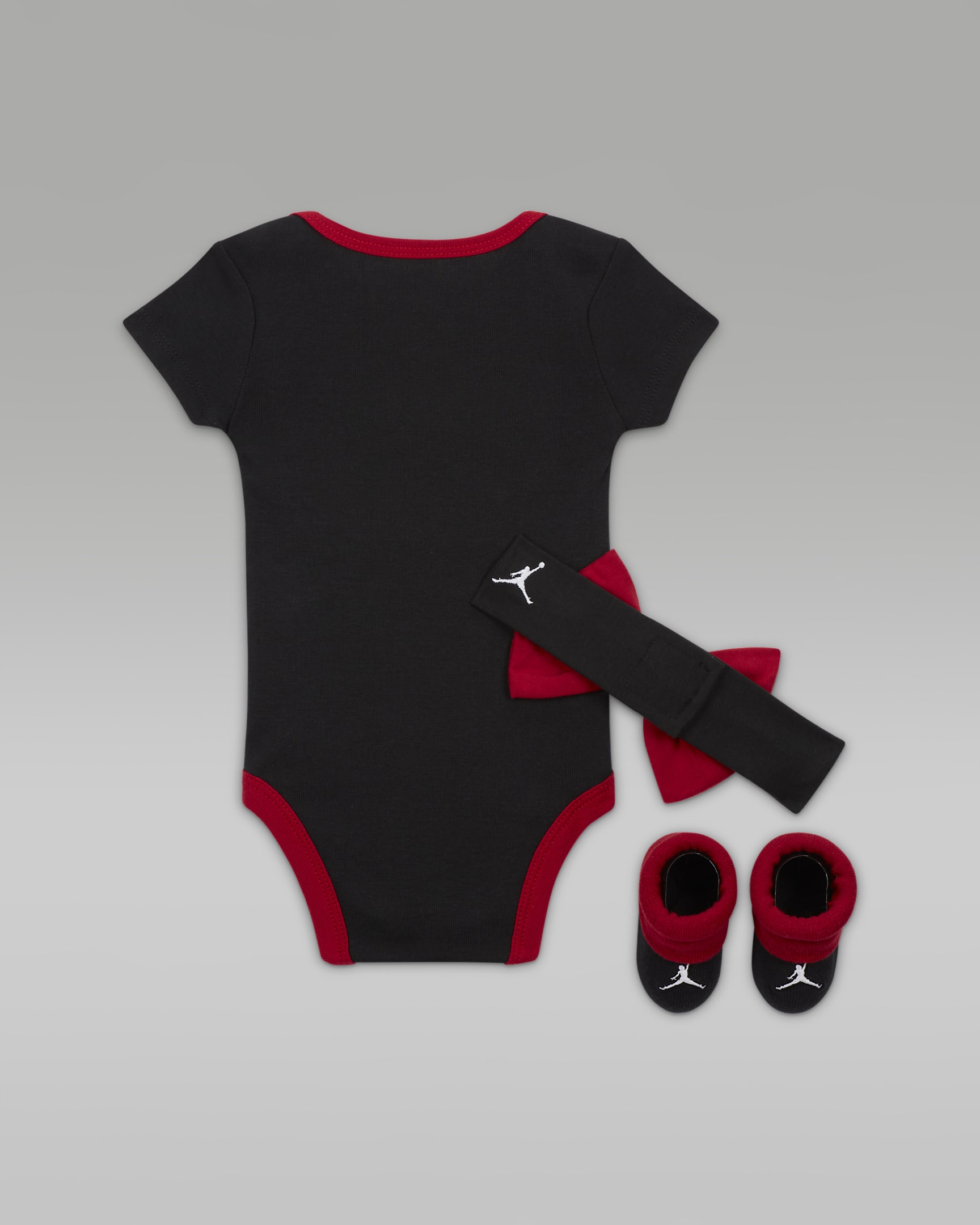 Conjunto de três peças Jordan Sky Rookie 3-Piece Boxed Set para bebé (3-6 M) - Preto