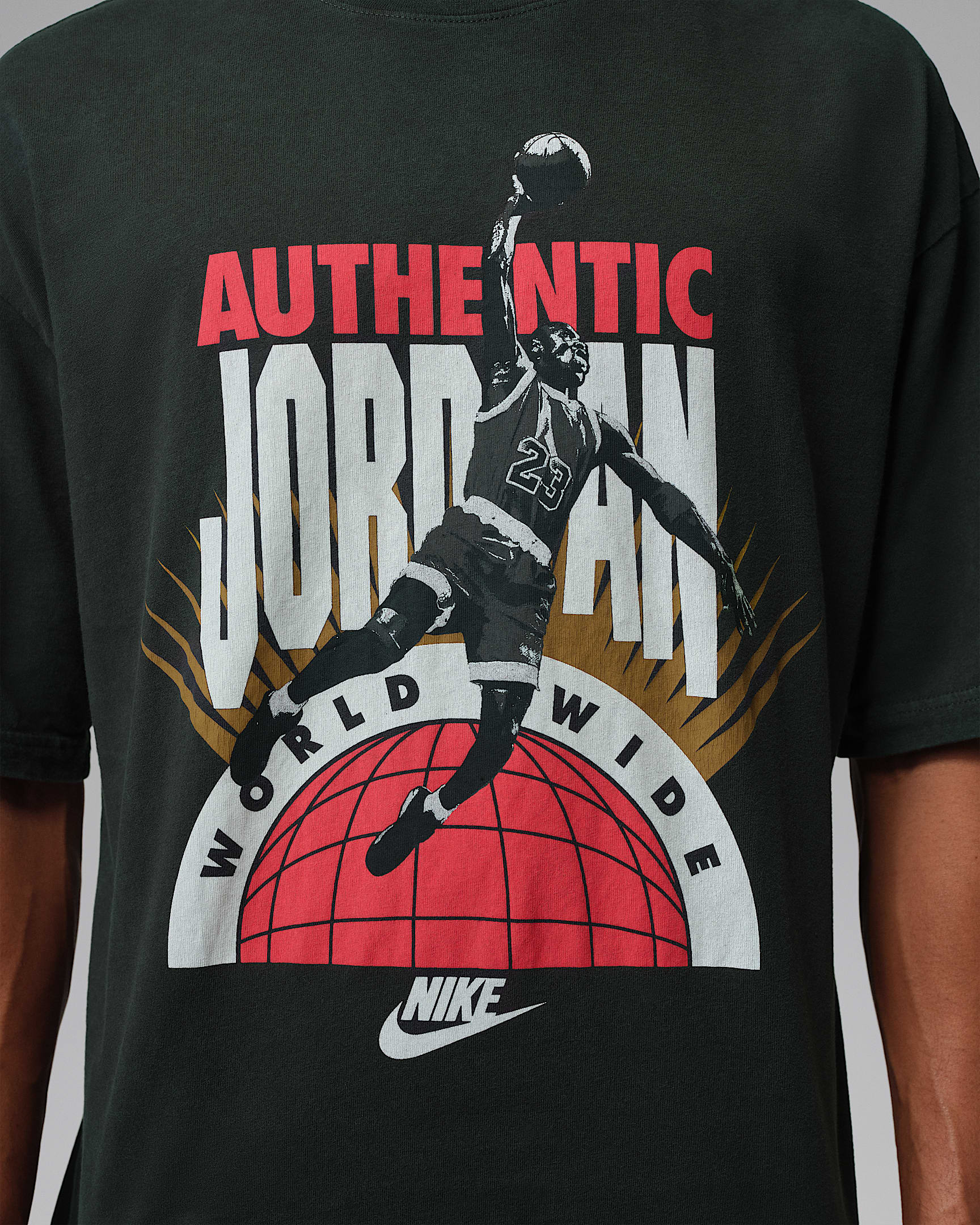 Jordan Men's Oversized Reissue T-Shirt - Off-Noir/Infrared 23