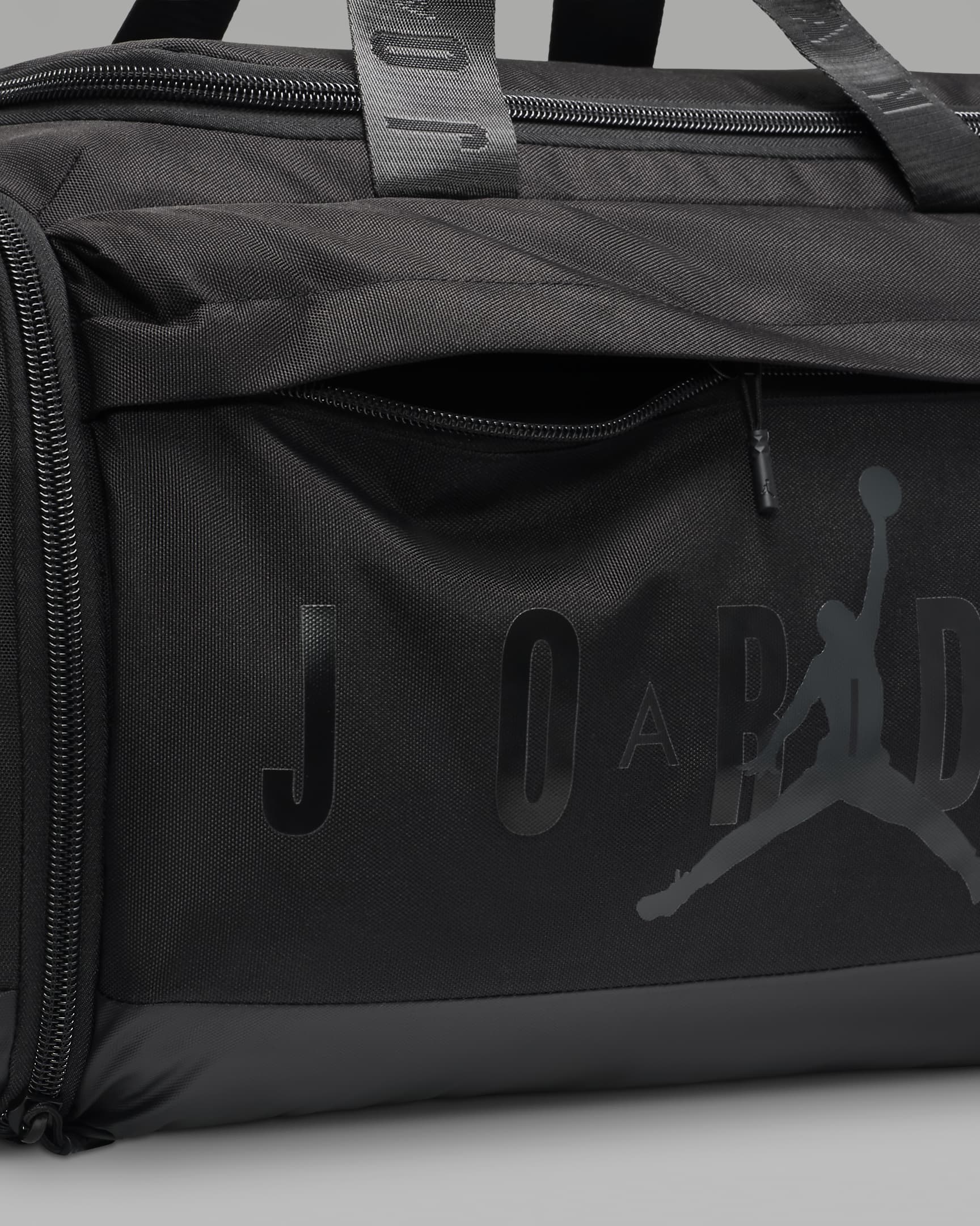 Maleta de entrenamiento (62.5 L) Jordan Velocity - Negro