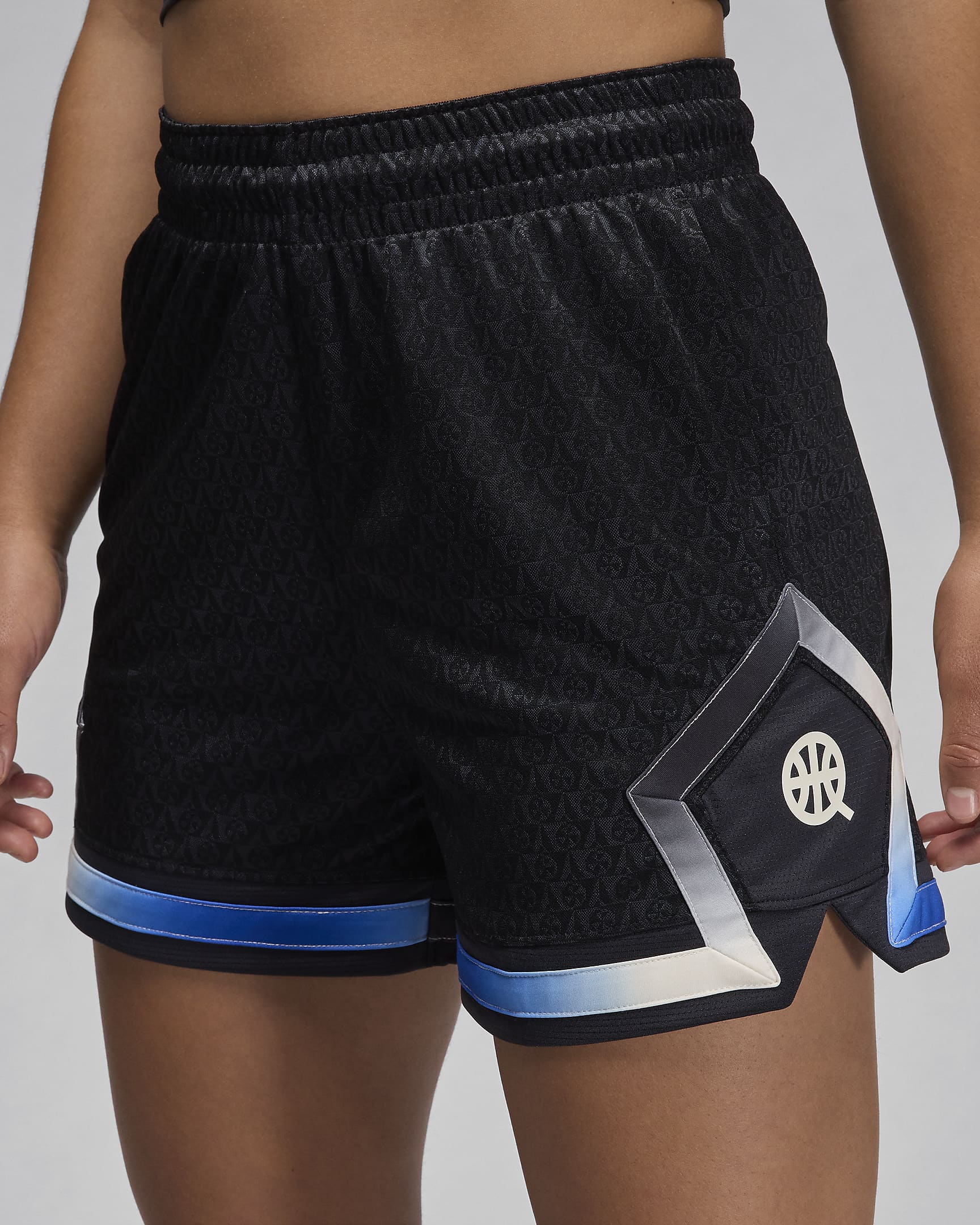 Jordan Quai 54 Diamond shorts til dame (10 cm) - Off Noir/Sail