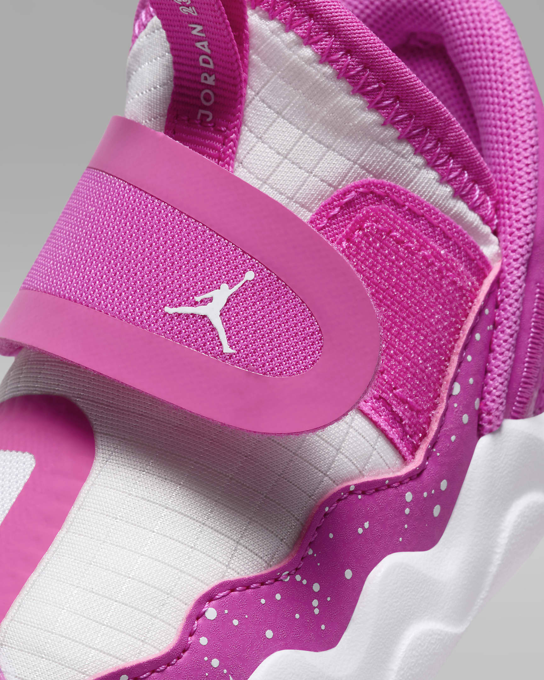 รองเท้าทารก/เด็กวัยหัดเดิน Jordan 23/7 - Fire Pink/Iris Whisper/ขาว