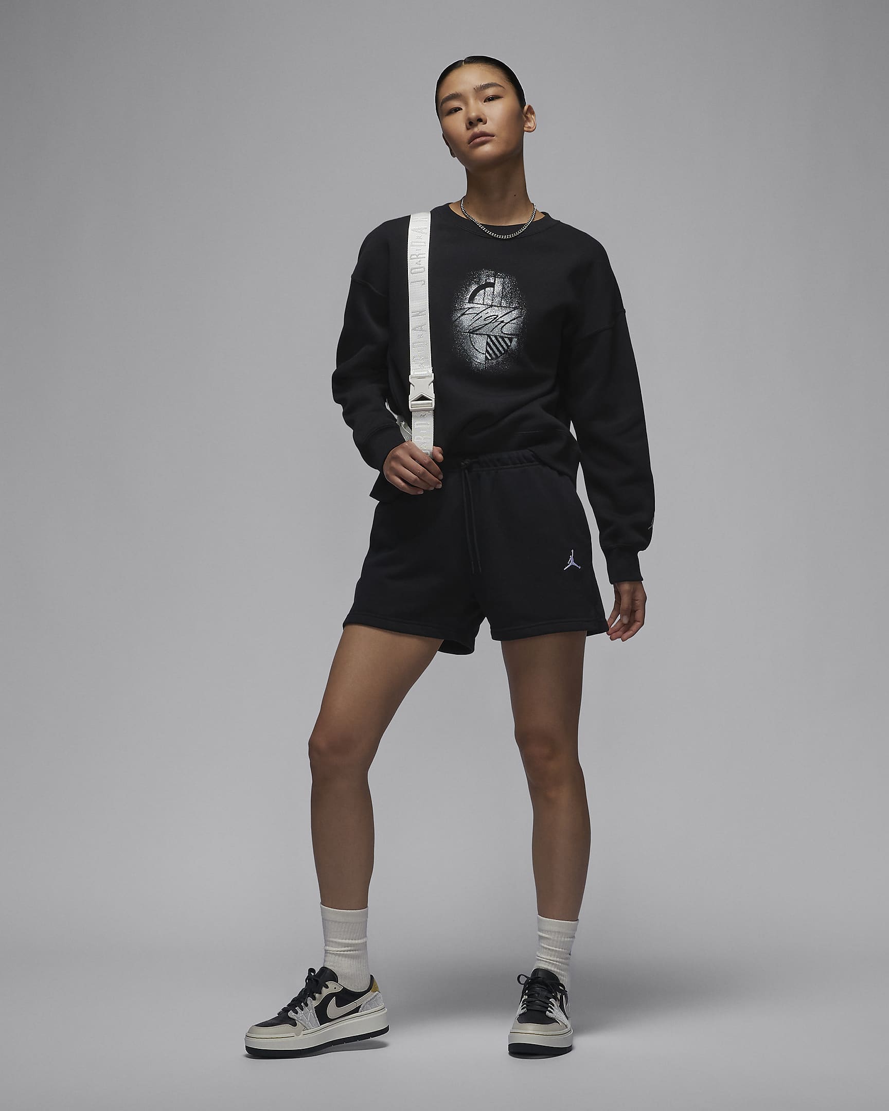 Jordan Brooklyn Fleece Women's Shorts - Black/White