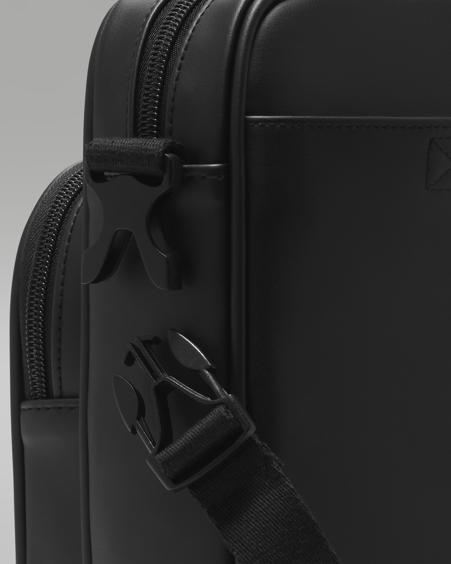 Air Jordan Festival Bag (1L) - Black