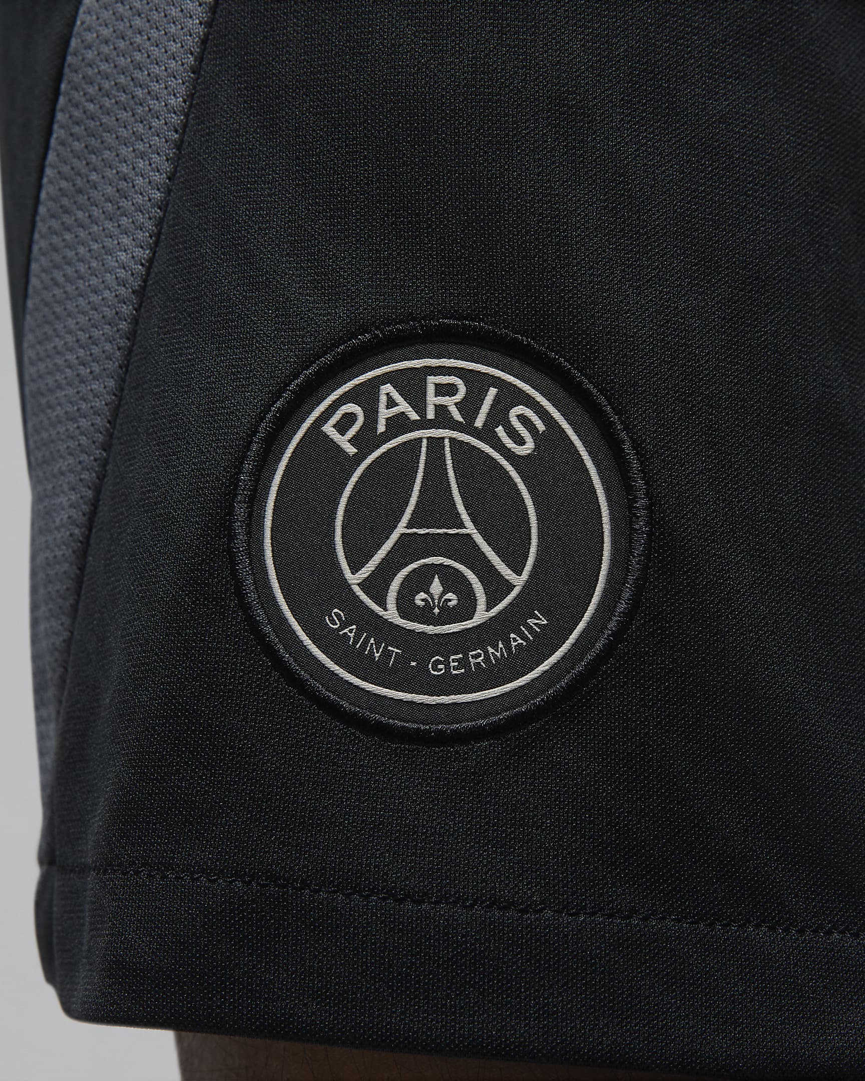 Paris Saint-Germain Strike Third Men's Jordan Dri-FIT Football Knit Shorts - Black/Iron Grey/Stone