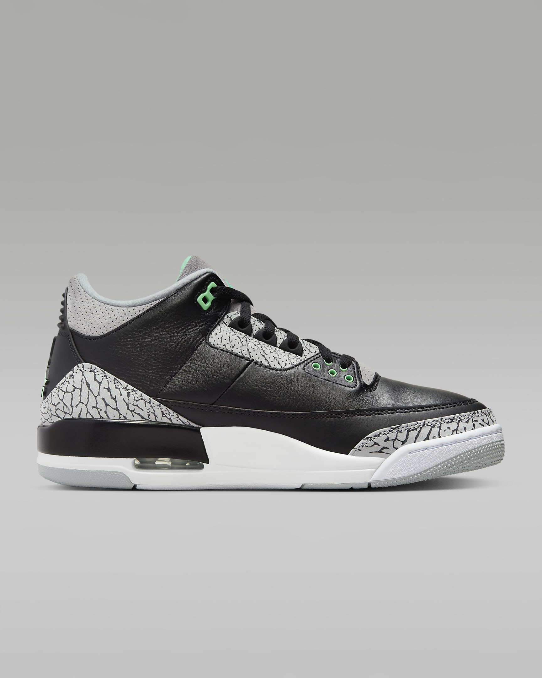 รองเท้าผู้ชาย Air Jordan 3 Retro "Green Glow" - ดำ/Wolf Grey/ขาว/Green Glow