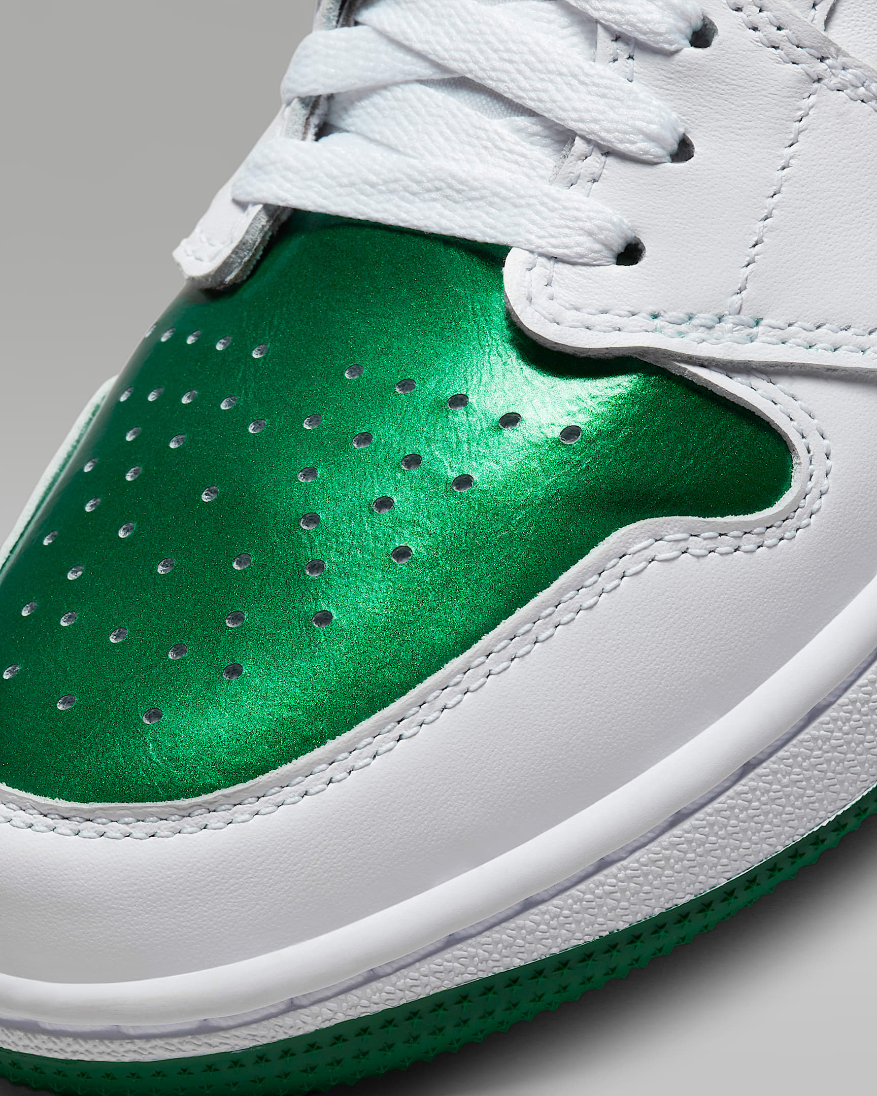 Air Jordan I High G Men's Golf Shoes.
