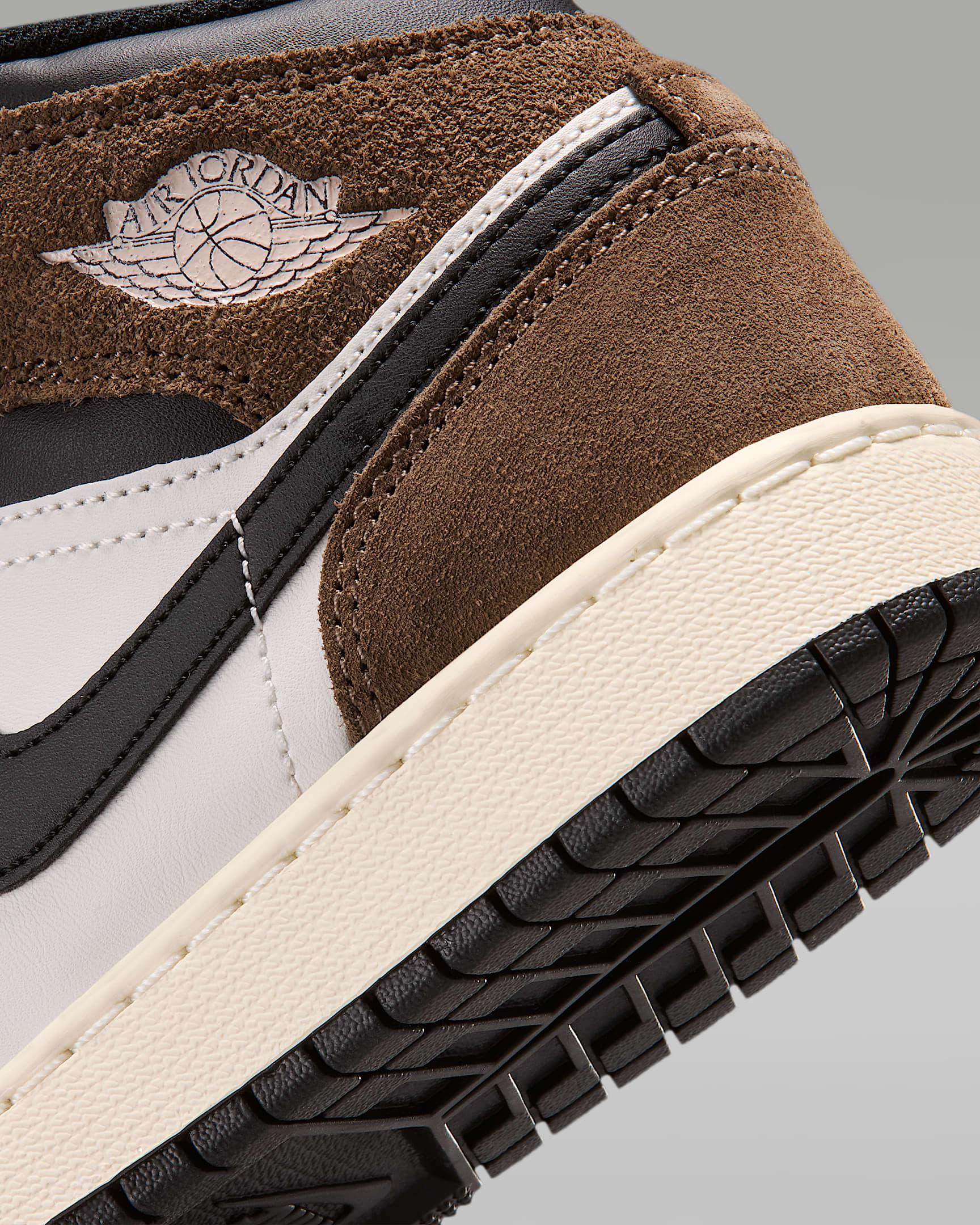 Air Jordan 1 Mid Big Kids' Shoes - Black/Palomino/University Red/Phantom
