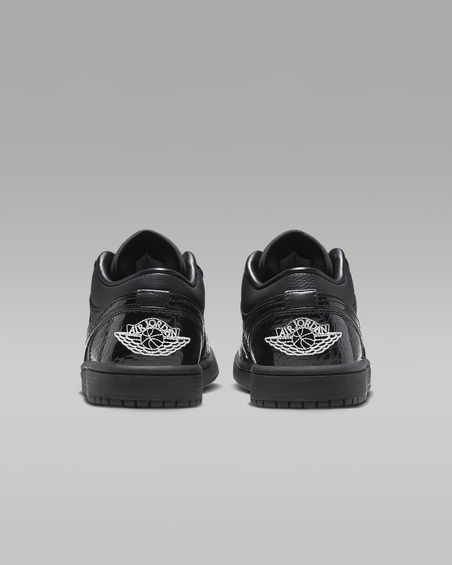 Air Jordan 1 Low SE Zapatillas - Mujer - Negro/Blanco/Plata metalizado/Negro