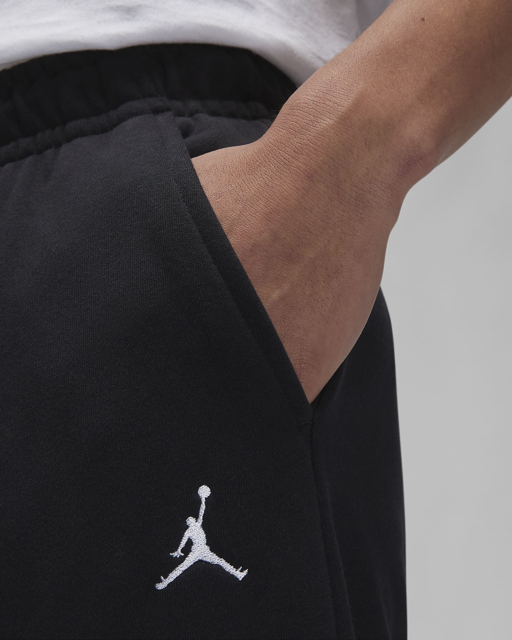 Jordan Essentials Men's Loopback Fleece Trousers. Nike PH