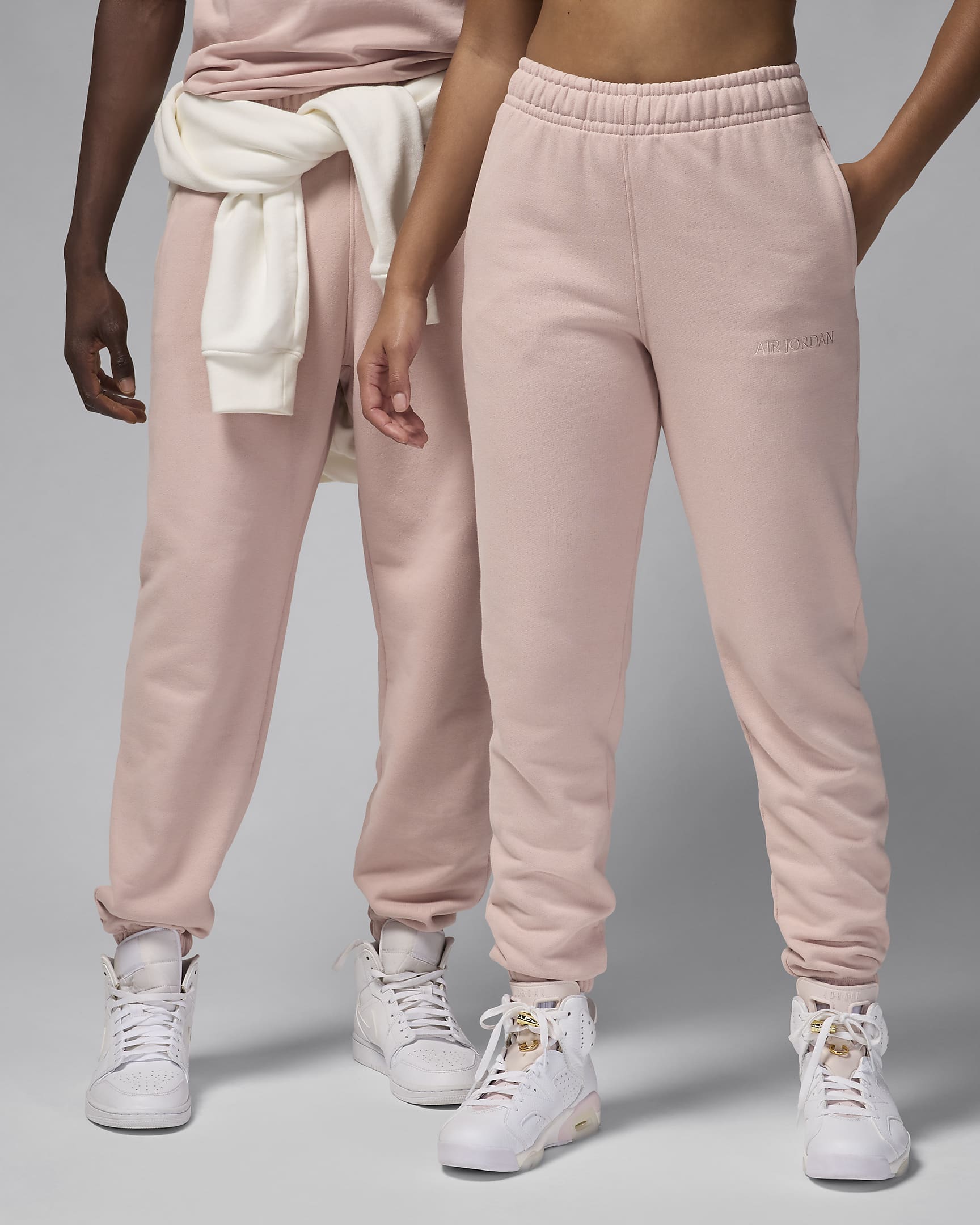 Air Jordan Wordmark Men's Fleece Trousers - Pink Oxford