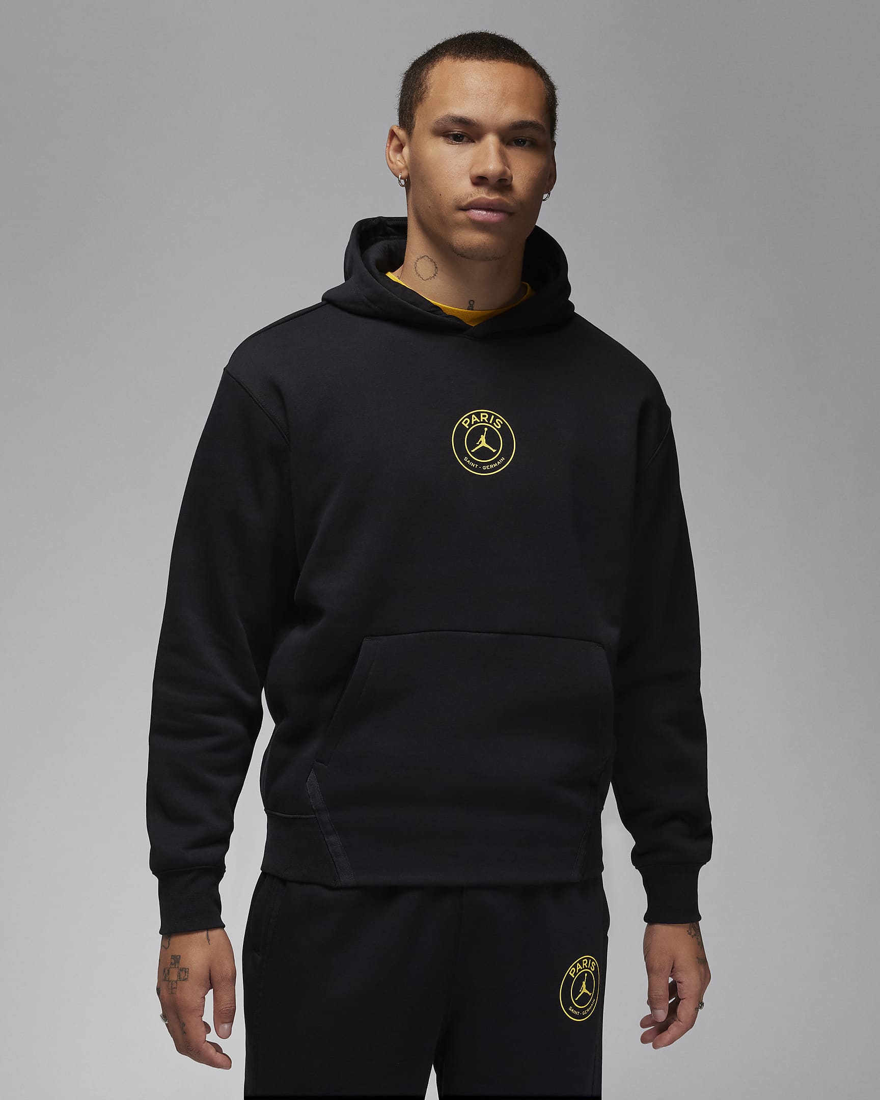 Paris SaintGermain Men's Fleece Pullover Hoodie. Nike UK
