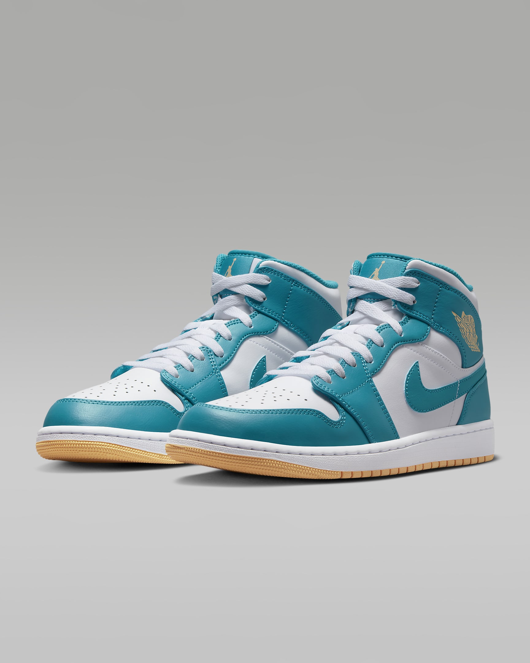 Air Jordan 1 Mid Men's Shoes - Aquatone/White/Celestial Gold