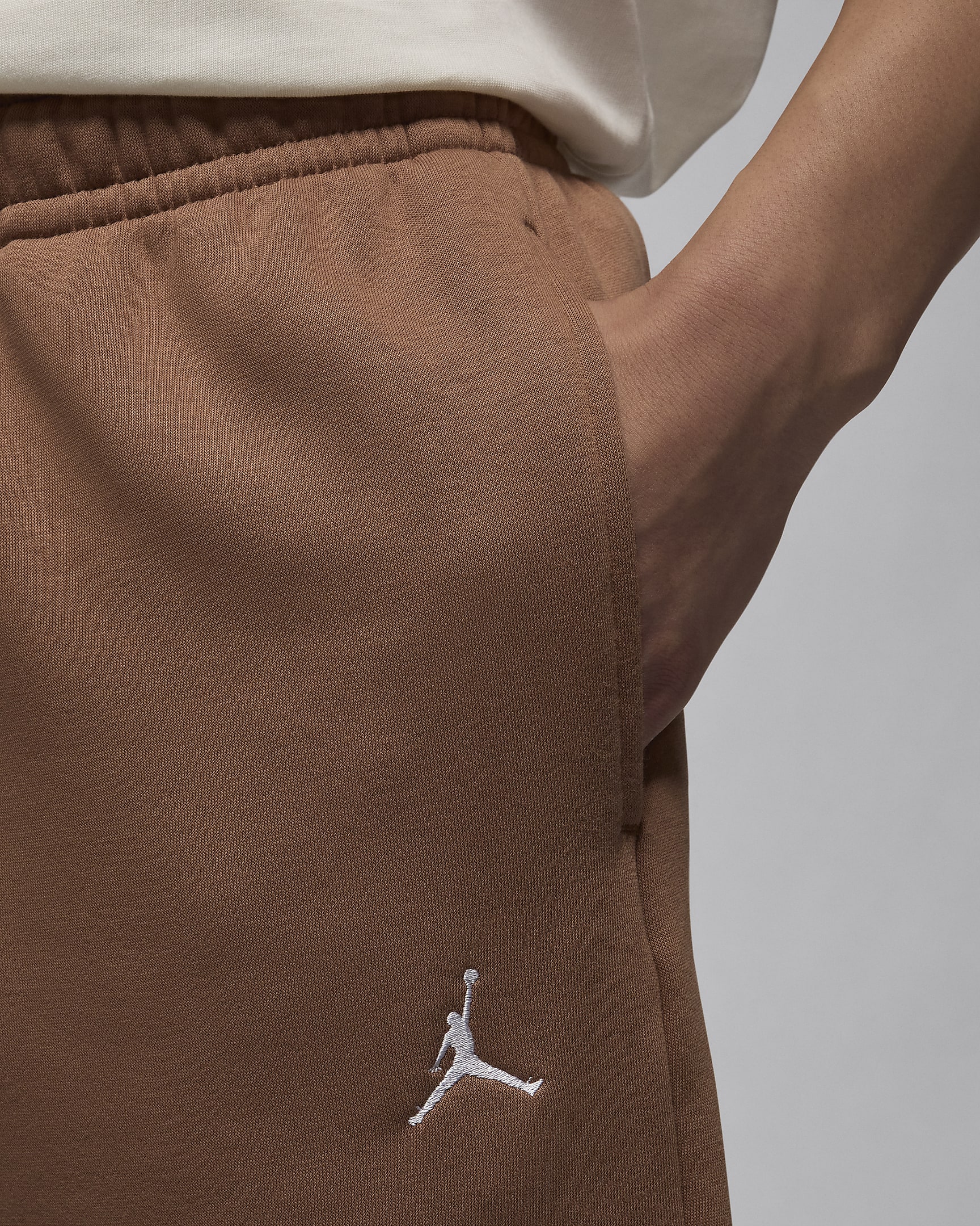 Jordan Brooklyn Fleece Men's Trousers - Archaeo Brown/White