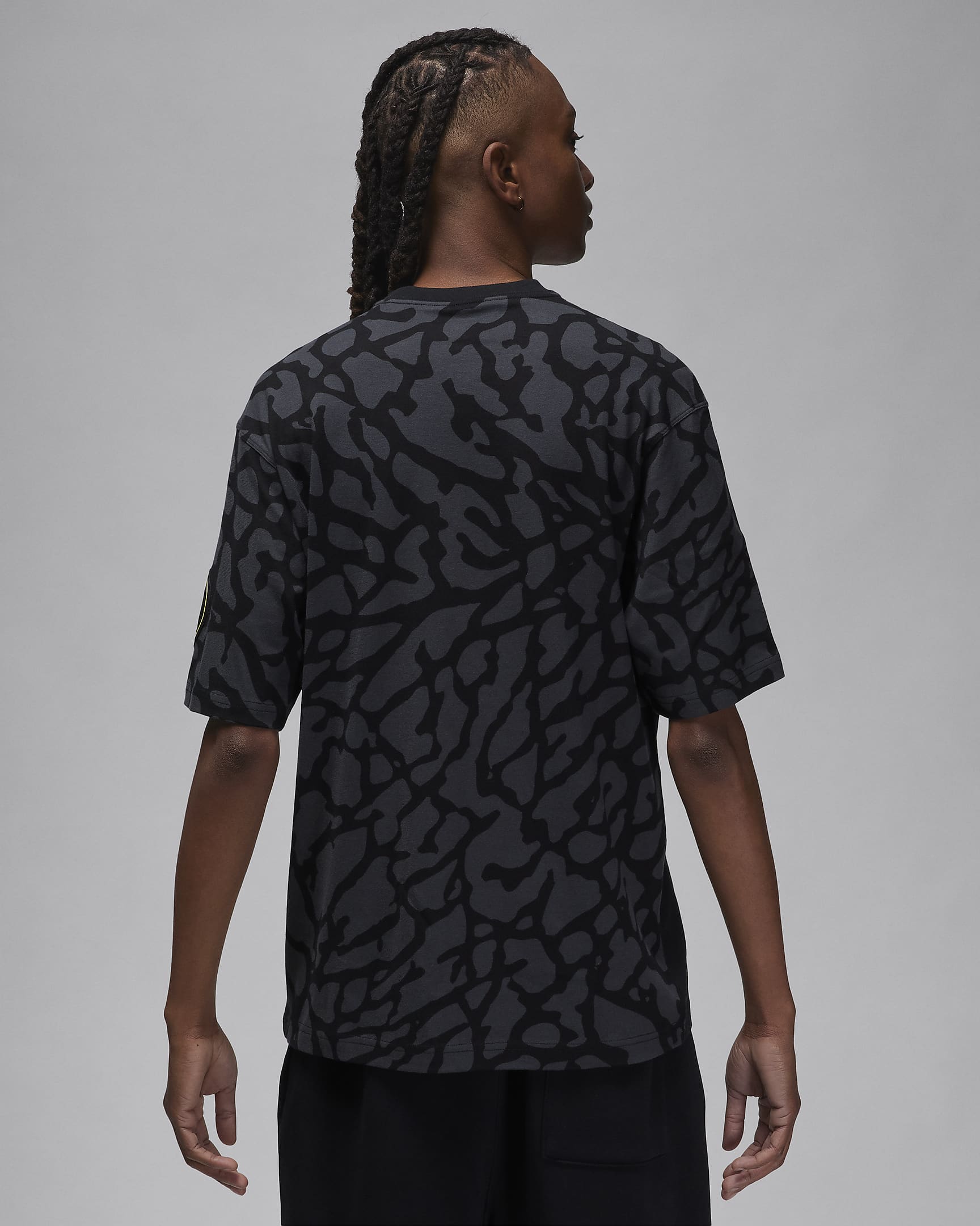 Paris Saint-Germain Men's Wordmark Heritage 85 T-Shirt. Nike ZA