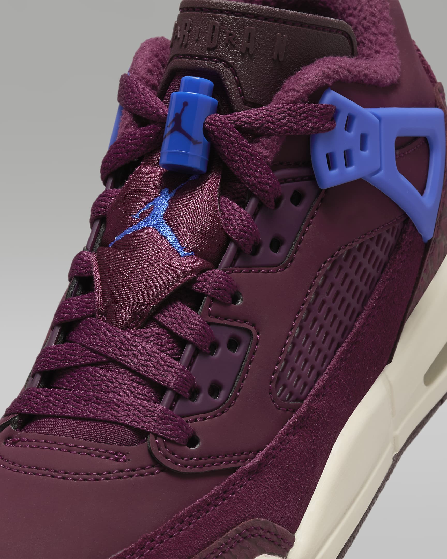 Jordan Spizike Low Big Kids' Shoes - Bordeaux/Sail/Hyper Royal